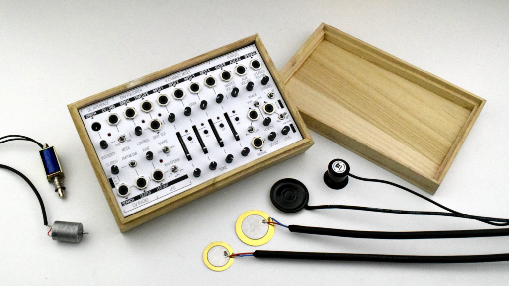 Field Kit Electro Acoustic Workstation
